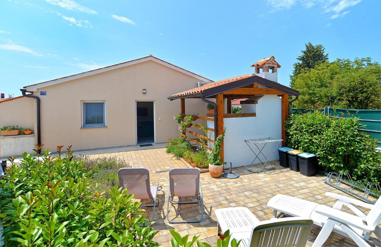 House Peroj 2195 Villa Екстериор снимка